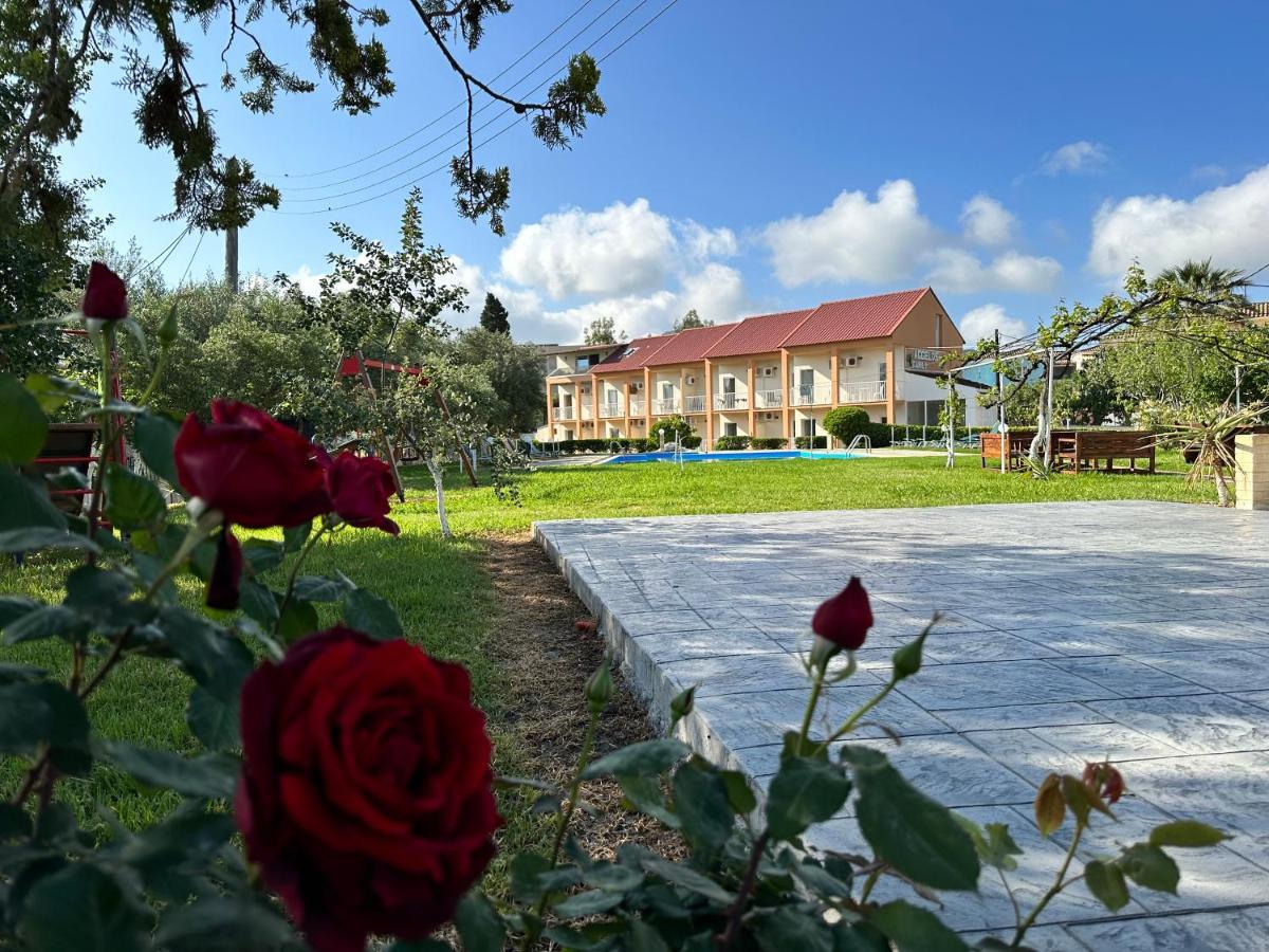 مورايتيكا Aggelos Family Hotel المظهر الخارجي الصورة
