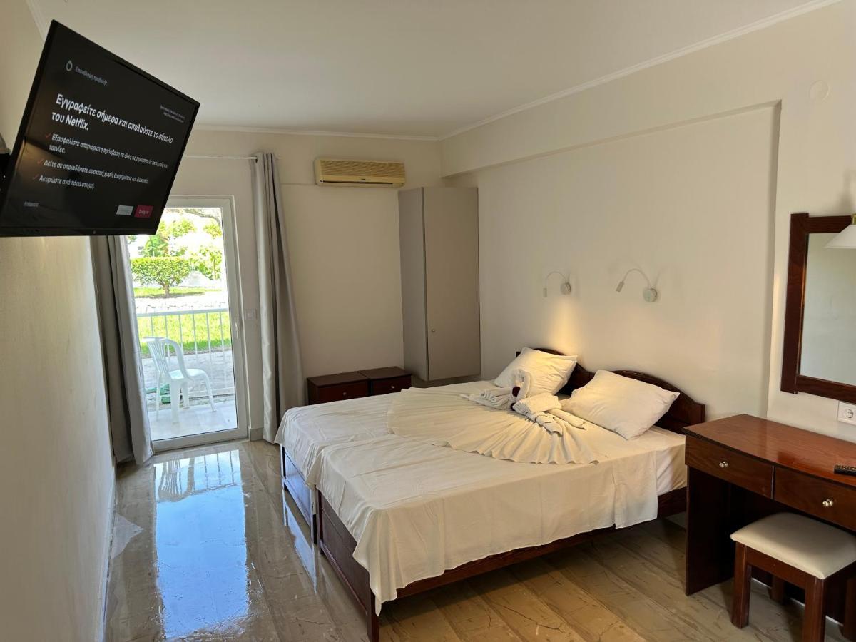 مورايتيكا Aggelos Family Hotel المظهر الخارجي الصورة