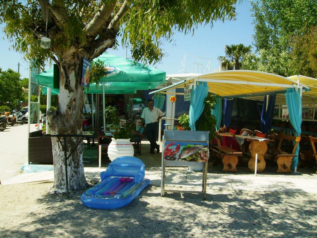 مورايتيكا Aggelos Family Hotel المظهر الخارجي الصورة