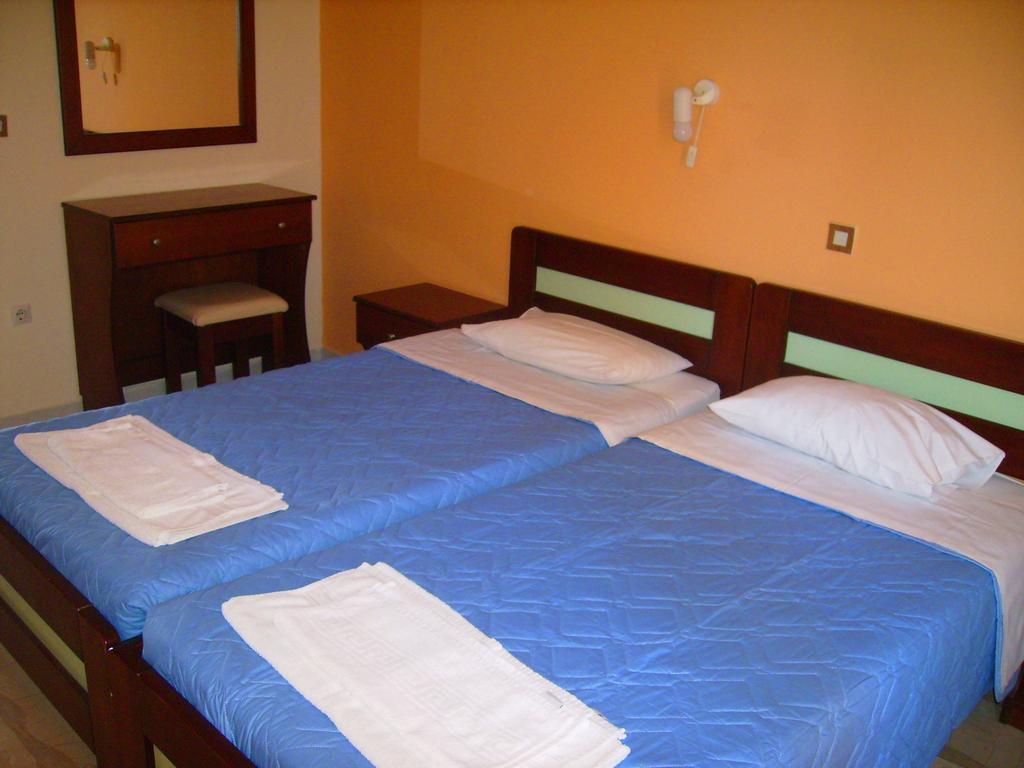 مورايتيكا Aggelos Family Hotel المظهر الخارجي الصورة