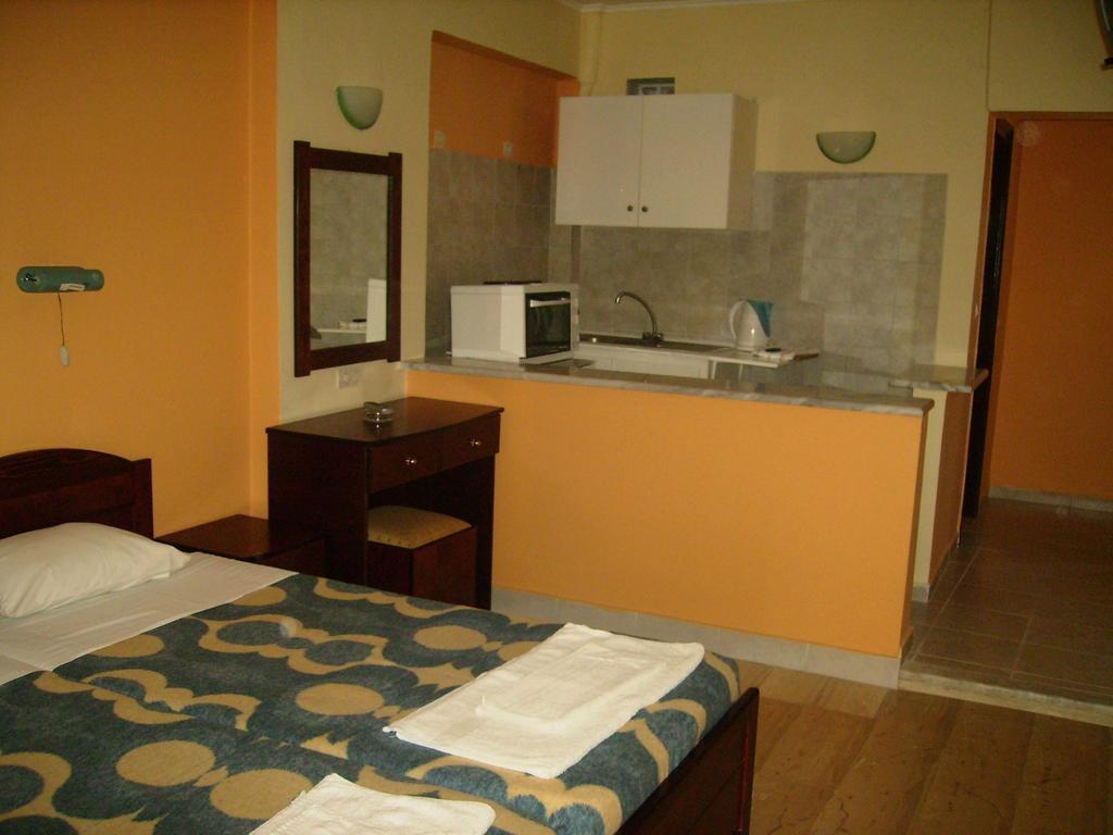 مورايتيكا Aggelos Family Hotel المظهر الخارجي الصورة