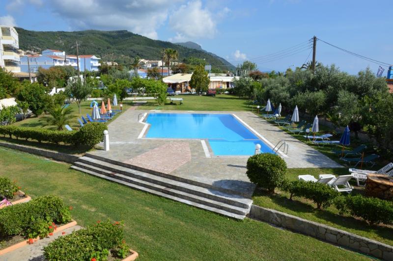 مورايتيكا Aggelos Family Hotel المظهر الخارجي الصورة